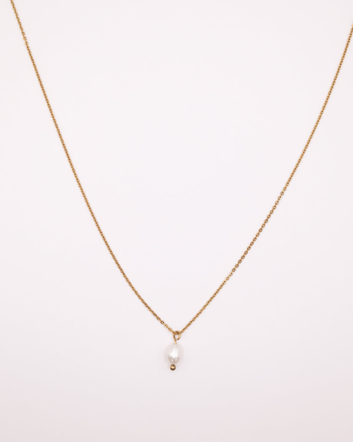 Collier Sylvia long doré avec pendentif perle de culture