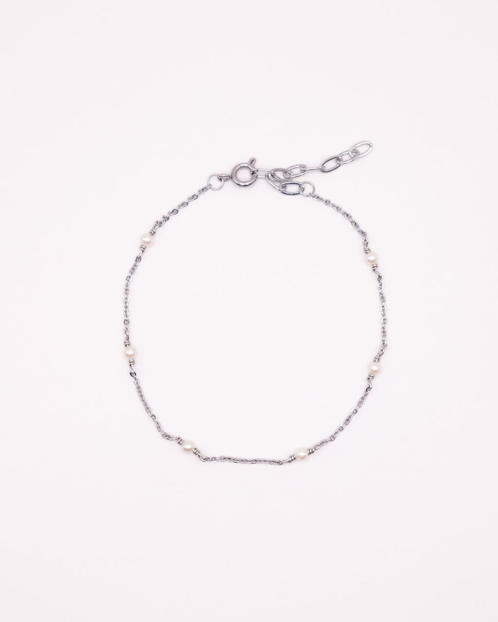 Bracelet Sissy argenté avec chaîne fine et perles de culture