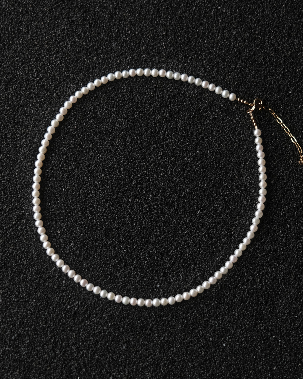 Collier Zoë ras de cou en perles de culture
