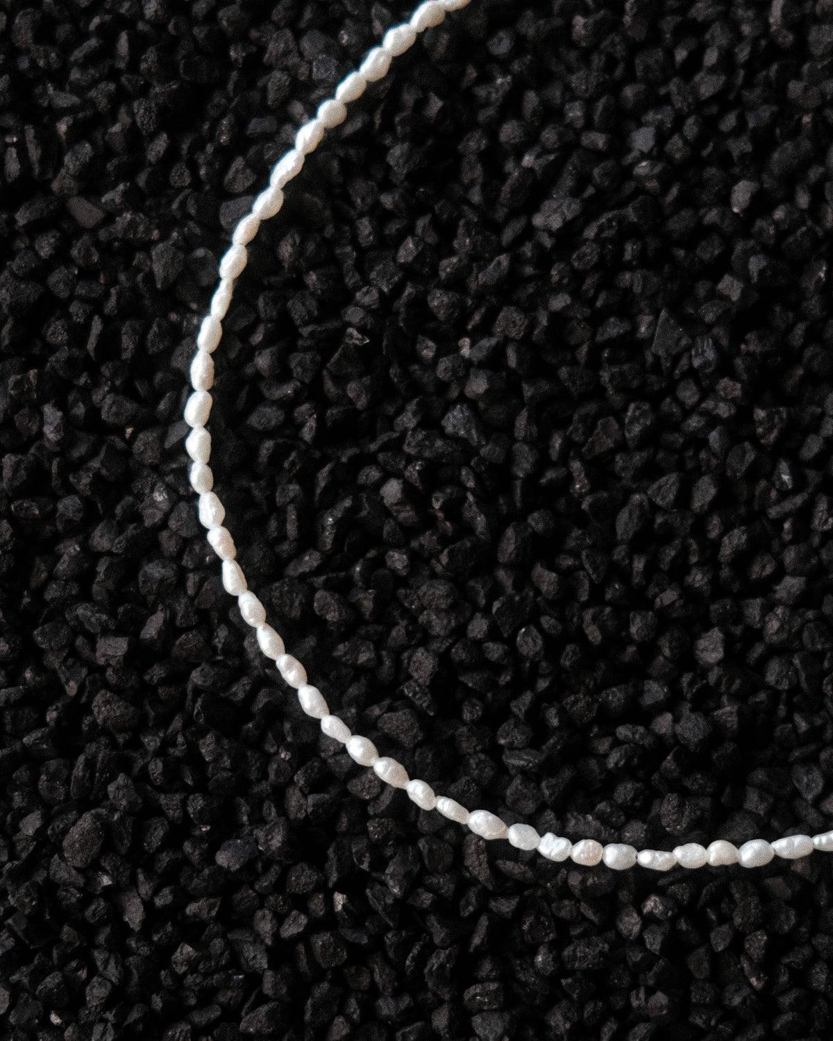 Collier Judith ras de cou en perles de culture grain de riz pépites