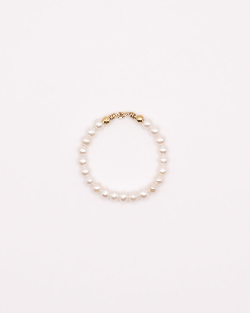Bague Zoë dorée en perles de culture