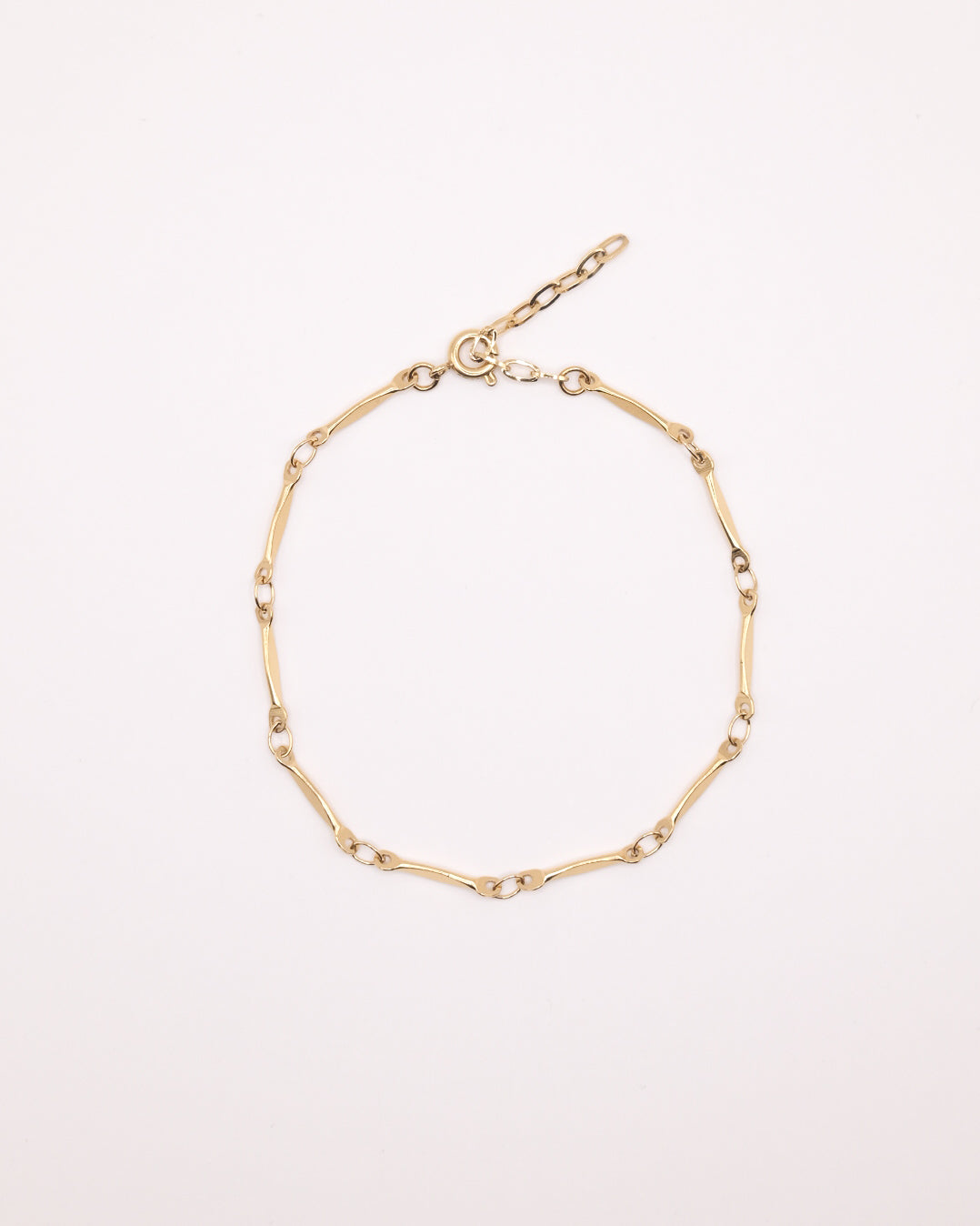 Bracelet Eddie doré avec chaîne fantaisie en acier inoxydable