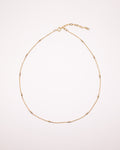 Collier Claudia ras de cou doré avec chaîne fine et petites perles