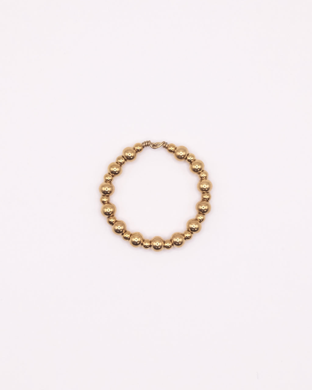 Bague Gigi dorée en perles d’acier inoxydable irrégulières