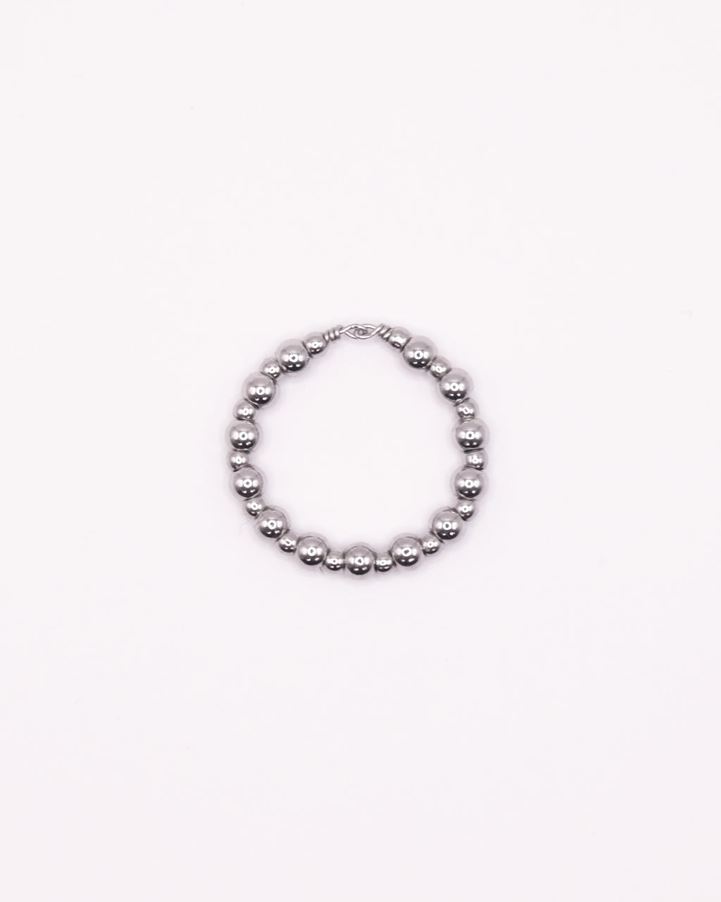 Bague Gigi argentée en perles d’acier inoxydable irrégulières