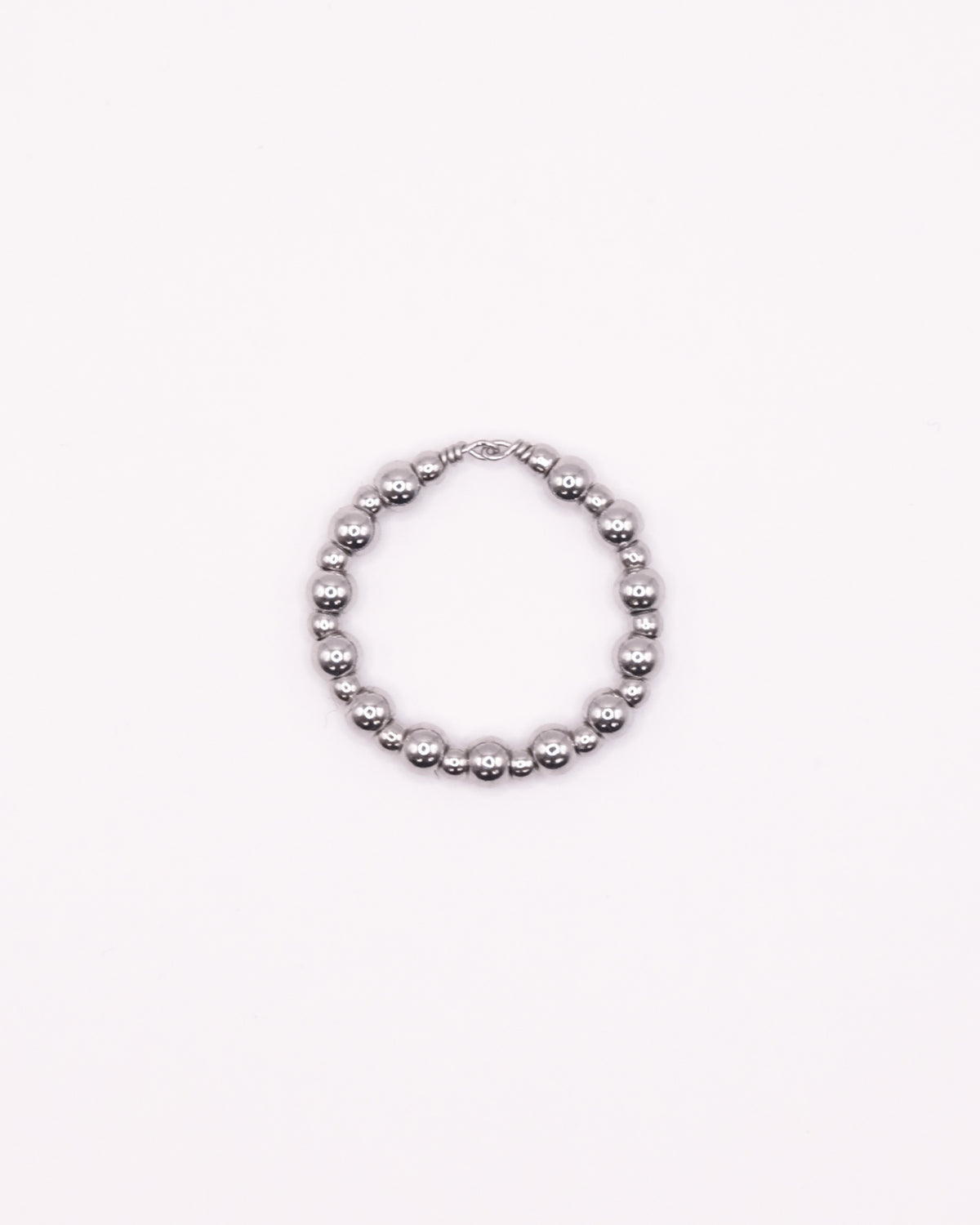 Bague Gigi argentée en perles d’acier inoxydable irrégulières